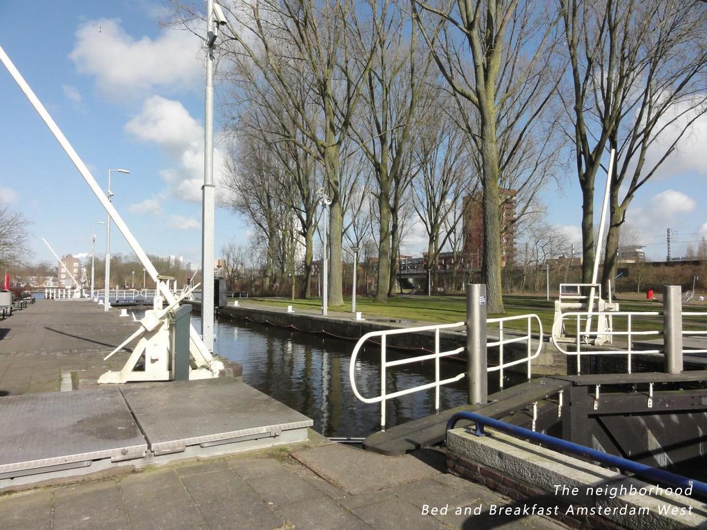 Bed And Breakfast Amsterdam West Exterior foto
